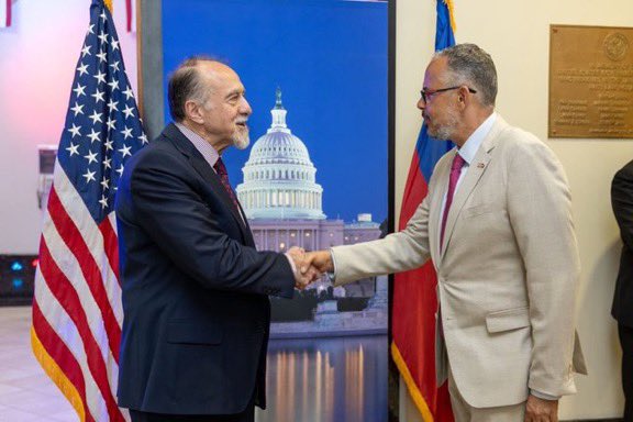 HAÏTI–ÉTATS-UNIS : LE PREMIER MINISTRE FILS-AIMÉ SOLLICITE UN RENFORCEMENT DU SOUTIEN À LA POLICE NATIONALE